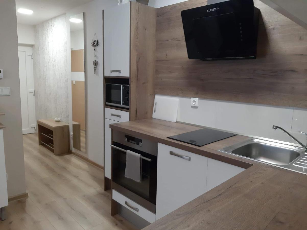 Apartman Pod Hradem ซนอยโม ภายนอก รูปภาพ